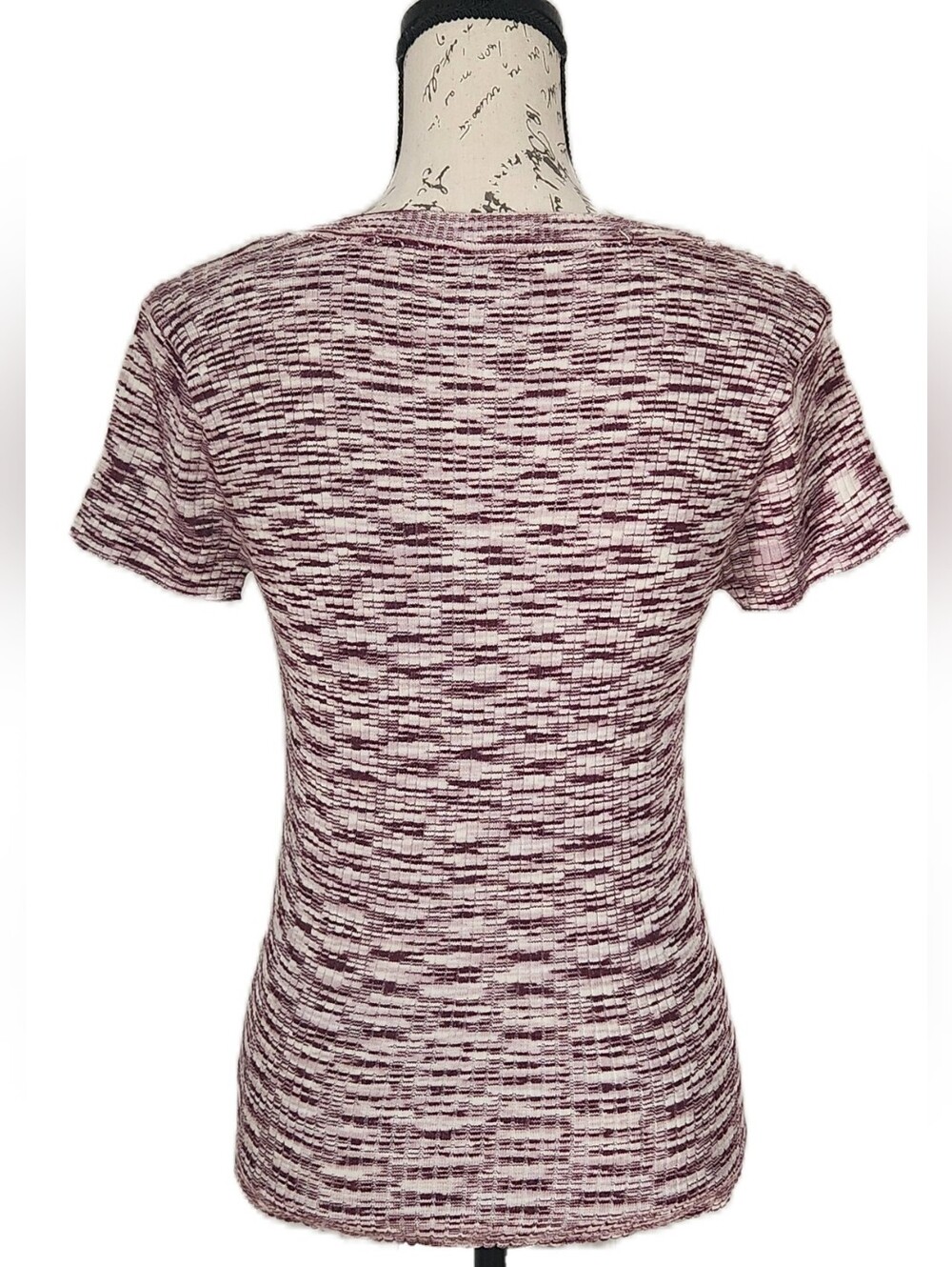 rue21 Raspberry and White Space-Dye Ribbed Short Sleeve Tee Junior XL